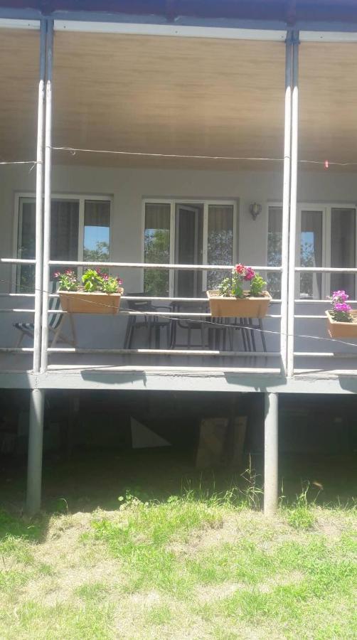 Maka'S Guesthouse Tionety Exterior foto